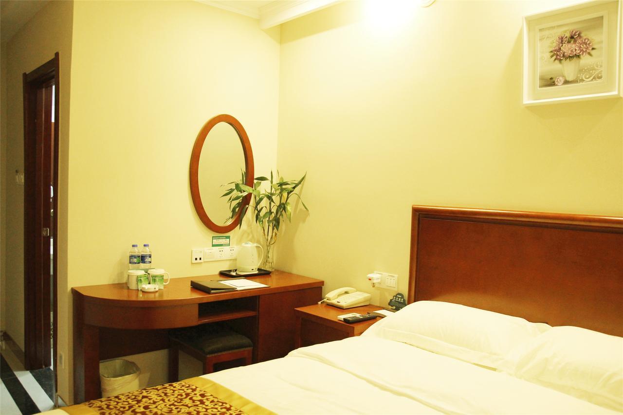 Greentree Inn Zhejiang Jiaxing Nanyang College Henglong Square Business Hotel المظهر الخارجي الصورة