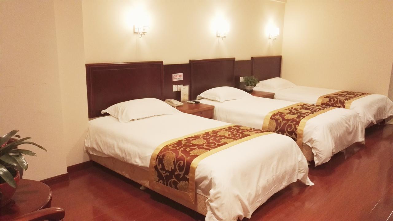 Greentree Inn Zhejiang Jiaxing Nanyang College Henglong Square Business Hotel المظهر الخارجي الصورة